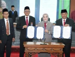DPRD Sulbar Gelar Rapat paripurna Istimewa Penyerahan LHP Ke BPK-RI Atas  Laporan keuangan Pemprov Sulbar