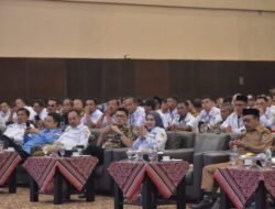 Ketua  DPRD Sulbar Hadiri  Acara Pembukaan Sosialisasi Dan Public Hearing