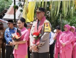 Kapolda Sulbar Silaturahmi dengan Tokoh Agama dan Warga Desa Kambunong Mamuju Tengah