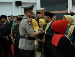 Kapolda Irjen Pol Adang Ginanjar Hadiri Pelantikan 45 Anggota DPRD Sulbar Masa Bakti 2024-2029