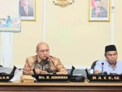 Komisi II DPRD Sulbar Melaksanakan Rapat RAPBD-P Tahun 2024.