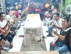 120 Ex SatPol Damkar Kabupaten Mamuju Yang di Berhentikan Secara Sepihak Menyerahkan Format Dukungan ke Paslon ADAMI