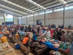 Blusukan di Pasar Dayanginna Tapalang, Suara ADAMI Menggema