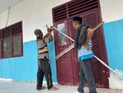 Material dan upah Tukang Tak Dibayar, SMAN 1 Tommo Disegel Kepala Tukang