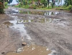 Jalan Rusak Bertahun-Tahun di Mamuju, Bukti Kegagalan Struktural Kepemimpinan Daerah